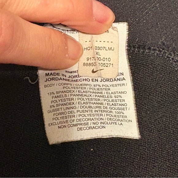 Nike Hyper Warm Women’s Black Leggings with Neon Accents - Picture 6 of 11